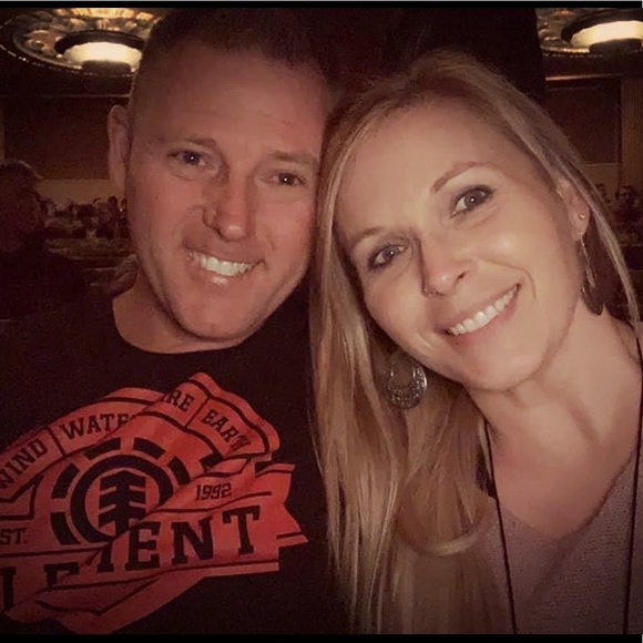 Meet your Posher, Mandi - Picture 2 of 11